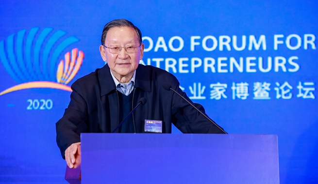 中國科學院院士，國際歐亞科學院院士，中國地源熱泵產業(yè)聯(lián)盟名譽理事長汪集暘演講