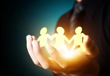 系列述評之四：及時(shí)處置風(fēng)險(xiǎn)點(diǎn) 防止風(fēng)險(xiǎn)由&ldquo;點(diǎn)&rdquo;成&ldquo;面&rdquo;