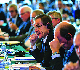 中國(guó)發(fā)展高層論壇2016年會(huì)聚焦&ldquo;新五年規(guī)劃時(shí)期的中國(guó)&rdquo;