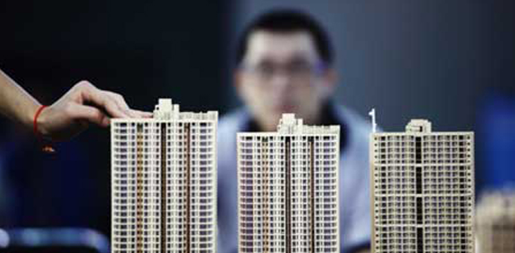 百公里內，房價一邊暴漲一邊下跌