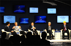 “中國向消費型國家轉(zhuǎn)變”分論壇舉行