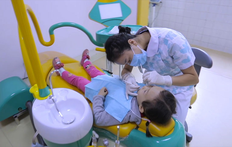 致敬偉大改革｜對話40年，講述身邊的健康故事（第十五集）&mdash;&mdash;守護(hù)孩子，就是守護(hù)希望