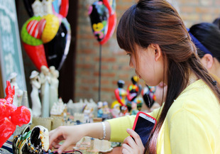 數碼模特珊珊帶你走798藝術區(qū)