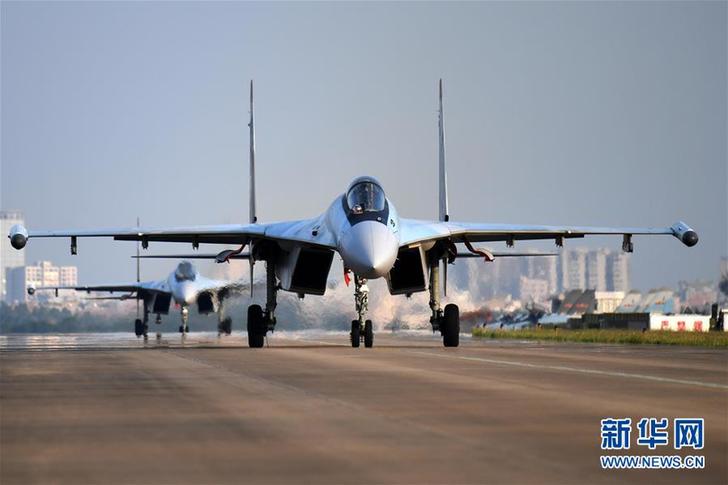 (圖文互動(dòng))(1)“南疆利劍”守衛(wèi)壯美空天——空軍航空兵某旅矢志改革強(qiáng)軍記事