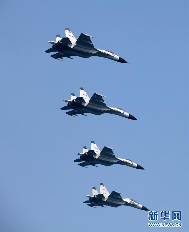 (人民海軍70年·新華全媒頭條·圖文互動)(7)向著深藍出發(fā)——獻給人民海軍成立70周年