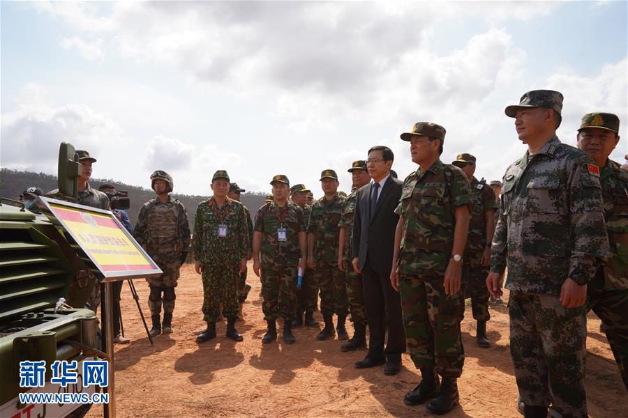 (XHDW·圖文互動)“金龍-2020”中柬兩軍聯(lián)合訓(xùn)練在柬埔寨開訓(xùn)
