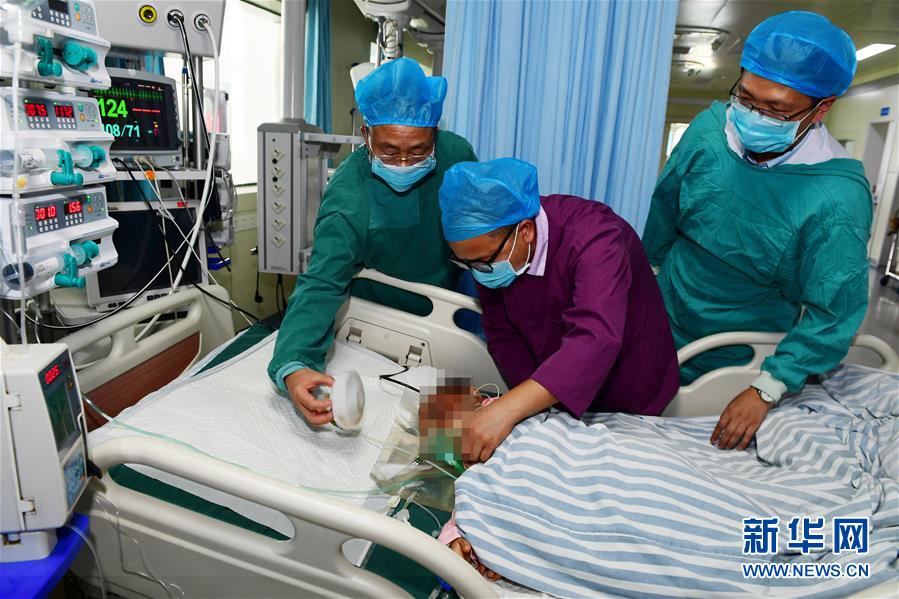 （新華全媒頭條&middot;圖文互動）（12）有一絲希望，就盡百倍努力&mdash;&mdash;貴州水城&ldquo;7&middot;23&rdquo;特大山體滑坡72小時救援紀(jì)實(shí)