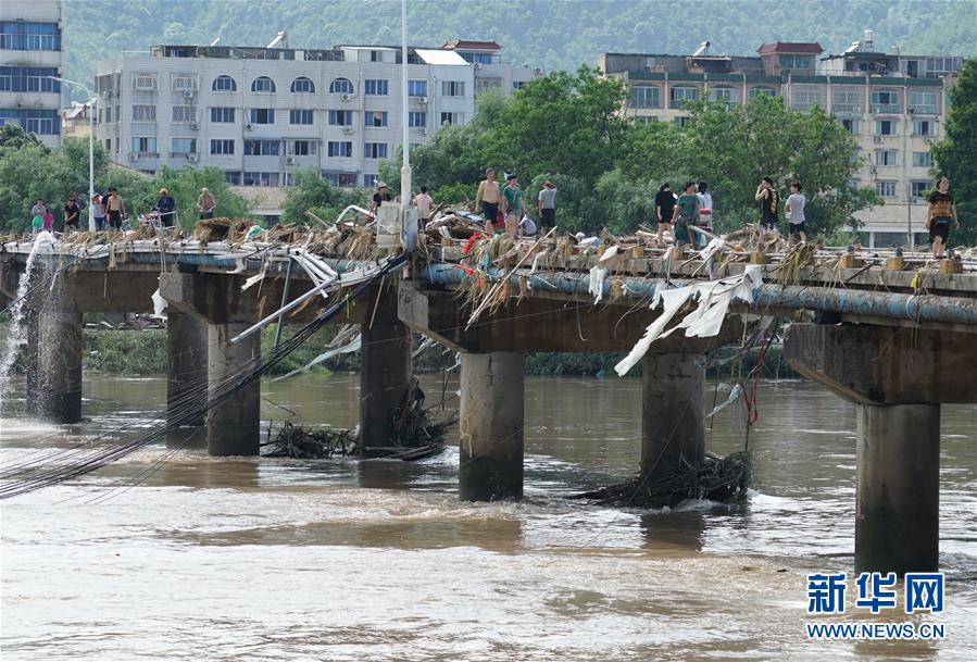 （關(guān)注&ldquo;利奇馬&rdquo;&middot;圖文互動）（5）古城洪災 八方馳援&mdash;&mdash;洪水災害下的浙江臨海現(xiàn)場目擊