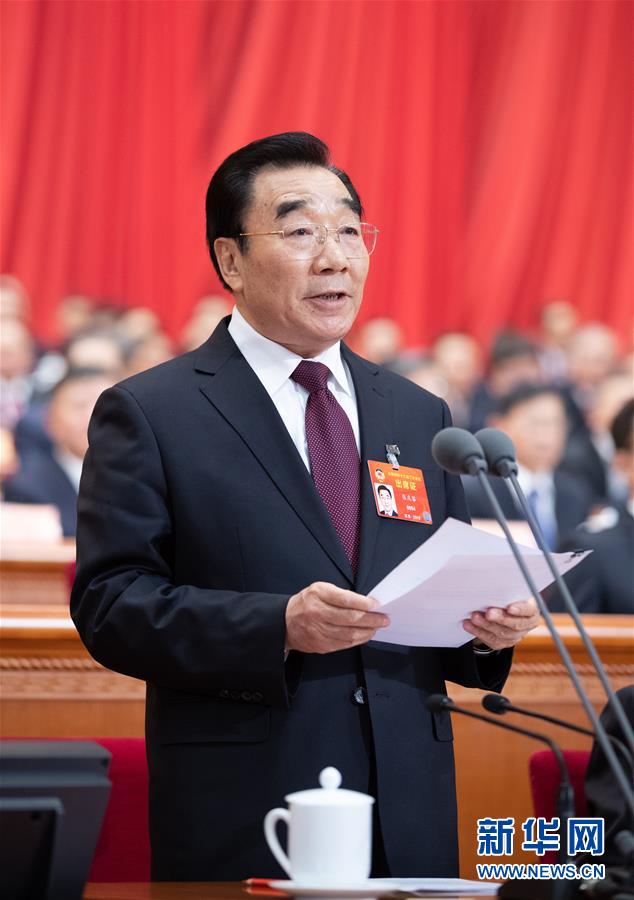 （兩會(huì)&middot;政協(xié)開(kāi)幕&middot;XHDW）張慶黎主持開(kāi)幕會(huì)