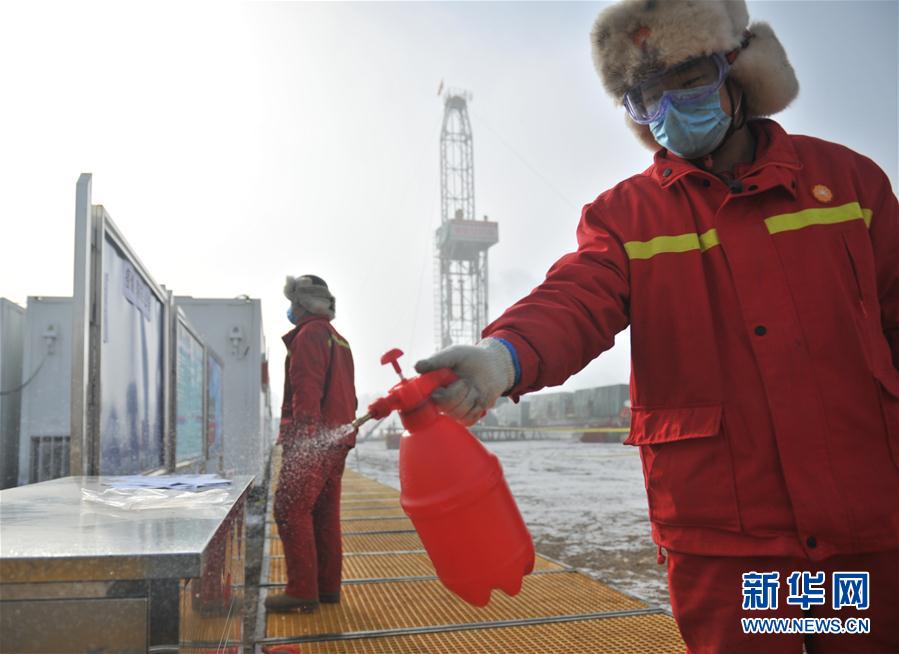 （圖文互動(dòng)）（1）大慶油田：一手抓防疫，一手抓生產(chǎn)