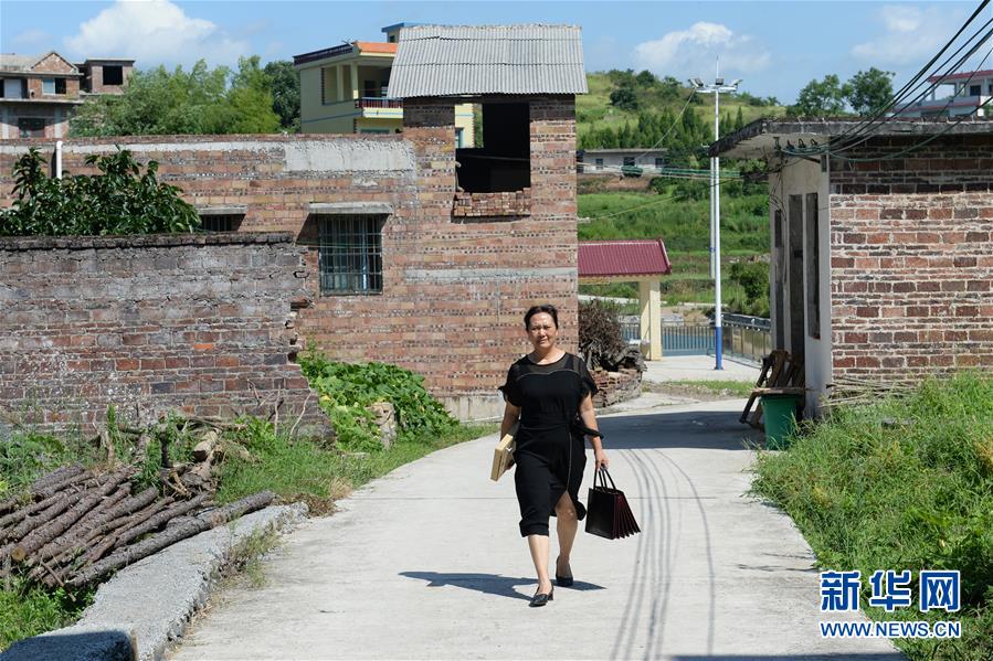 （圖文互動）（2）湘南深山，堅守扶貧一線的黨員之家