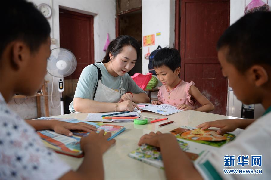（圖文互動）（3）湘南深山，堅守扶貧一線的黨員之家