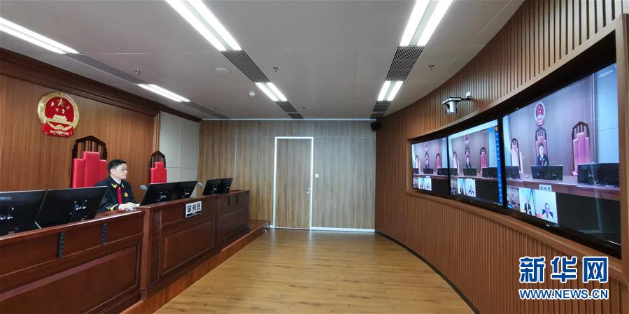 （總書記推動(dòng)的改革身邊事&middot;司法改革篇&middot;圖文互動(dòng)）（5）特寫：打官司不再難&mdash;&mdash;基層法院親歷立案登記