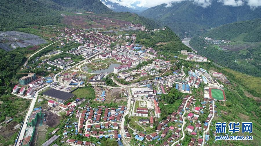 (新華全媒頭條·圖文互動)(9)闊步走在新時(shí)代康莊大道上——以習(xí)近平同志為核心的黨中央關(guān)心西藏工作紀(jì)實(shí)