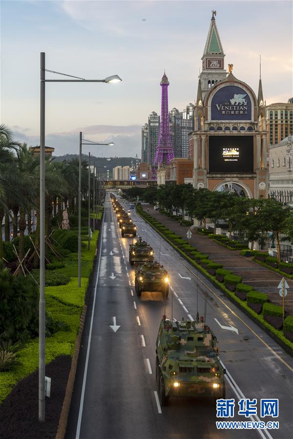 （在習(xí)近平強(qiáng)軍思想指引下&middot;我們在戰(zhàn)位報(bào)告&middot;圖文互動(dòng)）（3）駐澳門部隊(duì)：濠江之畔，最可愛的人