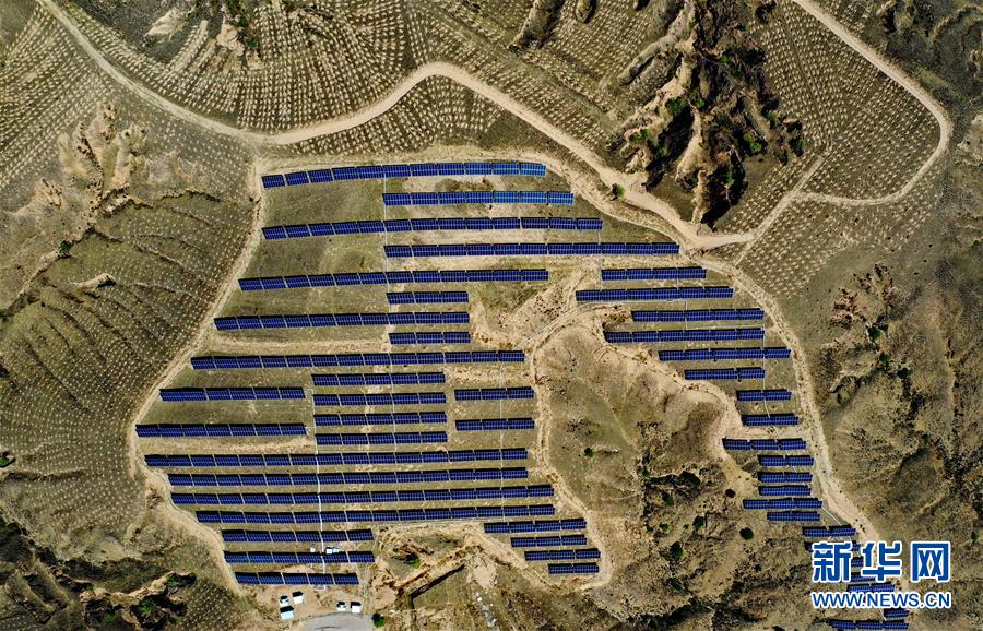 （新華全媒頭條&middot;圖文互動(dòng)）（12）北京初展&ldquo;雙奧&rdquo;之城英姿&mdash;&mdash;寫在北京冬奧會(huì)開幕倒計(jì)時(shí)500天之際