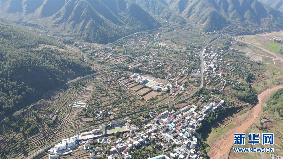 （坐著高鐵看中國&middot;圖文互動）（4）走成昆，感受闖過禁區(qū)的光影記錄