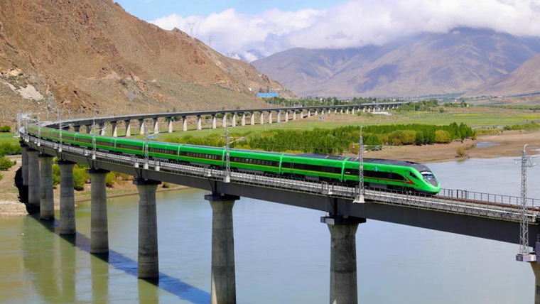 雪域高原上的贊歌&mdash;&mdash;&ldquo;老西藏精神&rdquo;述評(píng)