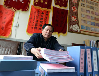 &ldquo;一離開群眾，內(nèi)心就感到孤獨&rdquo;&mdash;&mdash;記&ldquo;鄉(xiāng)村判官&rdquo;楊斌圣