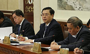 張德江參加全國人大常委會(huì)第六次會(huì)議分組審議