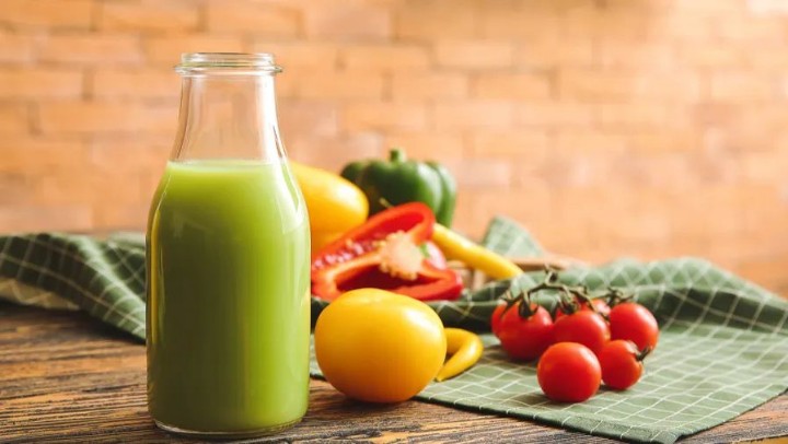 榨蔬菜汁喝，比吃蔬菜更健康更方便？