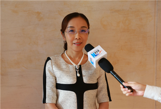 把增強(qiáng)黨的凝聚力、戰(zhàn)斗力與提高企業(yè)競(jìng)爭(zhēng)力、創(chuàng)造力有機(jī)融合。