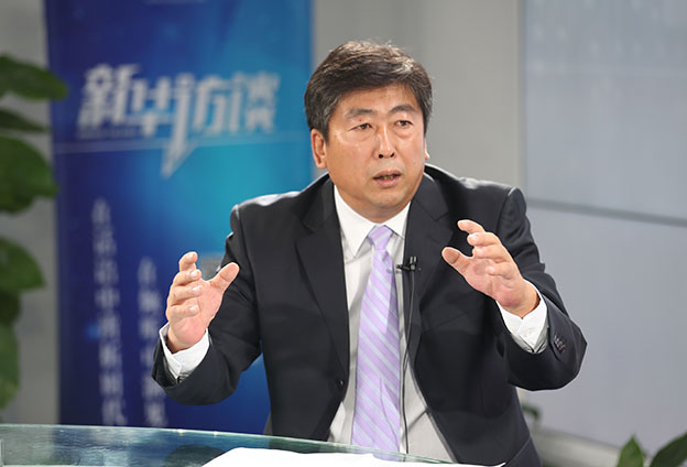 最根本的就是錢從哪里來、人往哪里去。