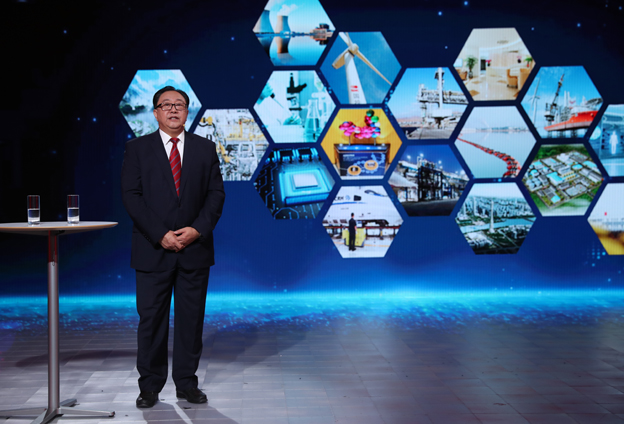 通過轉(zhuǎn)型，使我們的投資更多地滿足國家戰(zhàn)略的需要，真正做到&ldquo;為國而投&rdquo;