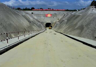 國土開發(fā)和保護面臨許多新情況、新矛盾和新挑戰(zhàn)