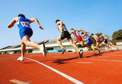 校園跑道最好搞代建制，誰中標誰代建