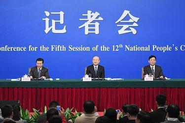 質(zhì)檢總局局長(zhǎng)支樹(shù)平等就&ldquo;質(zhì)量提升&rdquo;答記者問(wèn)