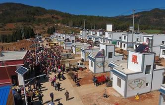 書寫脫貧攻堅(jiān)新答卷&mdash;&mdash;我國五年來經(jīng)濟(jì)社會(huì)發(fā)展成就巡禮