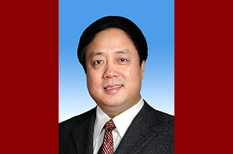 第十三屆全國人民代表大會(huì)常務(wù)委員會(huì)副委員長(zhǎng)武維華