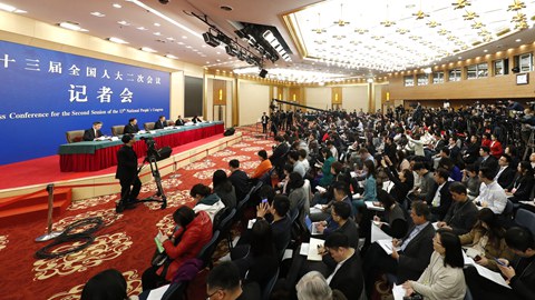 政協(xié)委員就&ldquo;促進民營經(jīng)濟高質(zhì)量發(fā)展&rdquo;答記者問