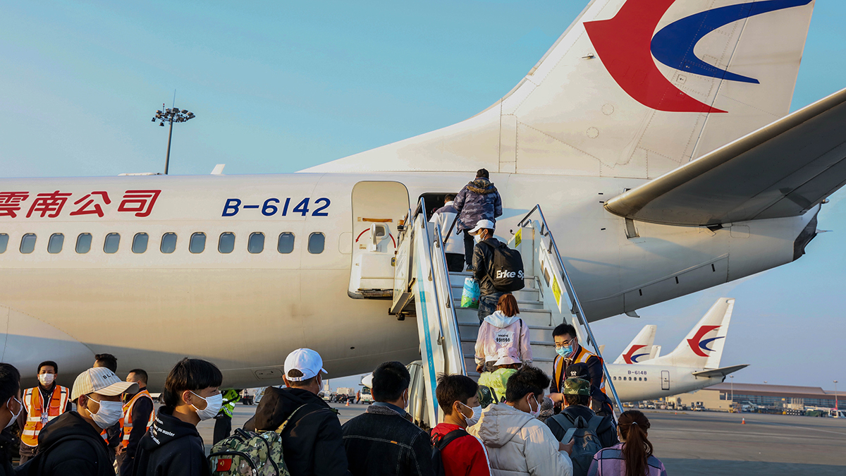 守住底線(xiàn) 穩(wěn)中求進(jìn)&mdash;&mdash;從全國(guó)兩會(huì)看&ldquo;六穩(wěn)&rdquo;&ldquo;六保&rdquo;如何發(fā)力