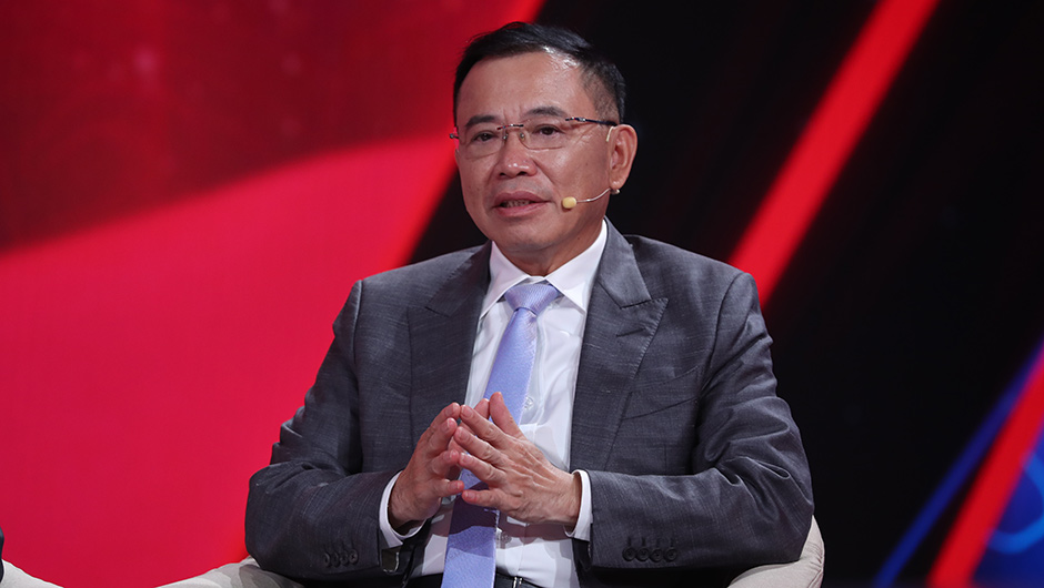 TCL創(chuàng)始人、董事長李東生解答網(wǎng)友問題