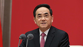 中央宣傳部副部長、國務(wù)院新聞辦公室主任徐麟主持發(fā)布會