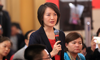 鳳凰衛(wèi)視、鳳凰網(wǎng)記者提問(wèn)