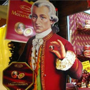 出國旅游帶什么禮物？