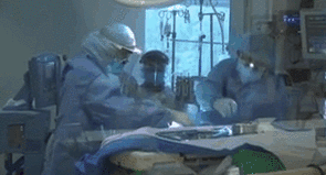 美國(guó)：最新調(diào)查顯示&mdash;&mdash;1/3美國(guó)人因新冠病毒失去家人或好友