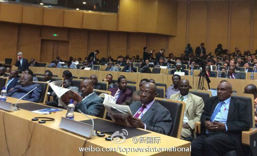 李克強(qiáng)即將在非盟總部發(fā)表演講，請(qǐng)柬&ldquo;一柬難求&rdquo;。圖片來源：&ldquo;新國(guó)際&rdquo;微博。