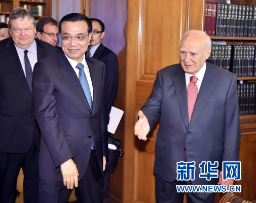 6月20日，國(guó)務(wù)院總理李克強(qiáng)在雅典總統(tǒng)府會(huì)見希臘總統(tǒng)帕普利亞斯。新華社記者 李濤 攝