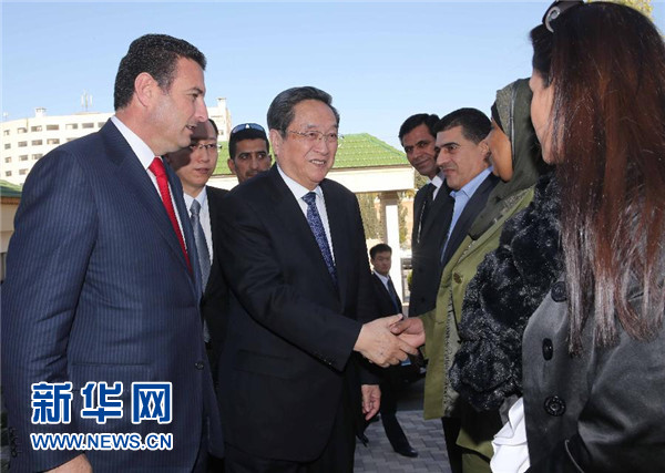 11月9日，正在約旦進行正式友好訪問的全國政協(xié)主席俞正聲在安曼會見約旦眾議院代議長薩法迪。 新華社記者 劉衛(wèi)兵 攝 