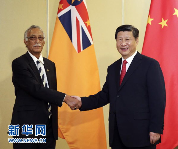 11月22日，國家主席習(xí)近平在斐濟楠迪會見紐?？偫硭?。新華社記者姚大偉攝 