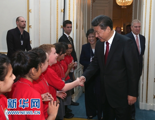 10月22日，國(guó)家主席習(xí)近平在倫敦出席全英孔子學(xué)院和孔子課堂年會(huì)開(kāi)幕式。 新華社記者 龐興雷 攝 