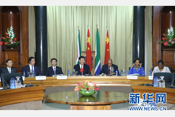 12月2日，國家主席習近平在比勒陀利亞同南非總統(tǒng)祖馬舉行會談。 新華社記者 馬占成 攝  