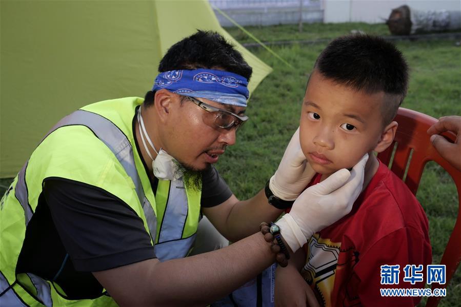 （國際&middot;圖文互動）（1）災(zāi)難面前，中印尼兩國人民的心更近了&mdash;&mdash;中國積極支援印尼救災(zāi)紀(jì)實(shí)