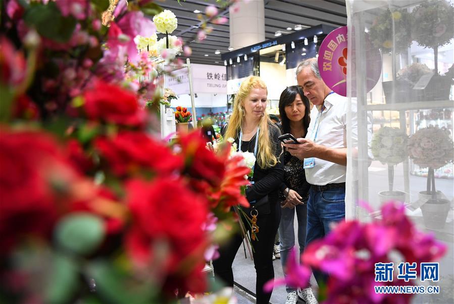 （新華全媒頭條&middot;圖文互動(dòng)）（4）從廣交會(huì)到進(jìn)博會(huì)&mdash;&mdash;中國對外開放再譜新樂章