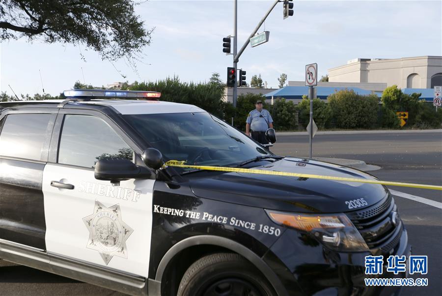 (國際) (1)美國加州一猶太會堂發(fā)生槍擊1死3傷