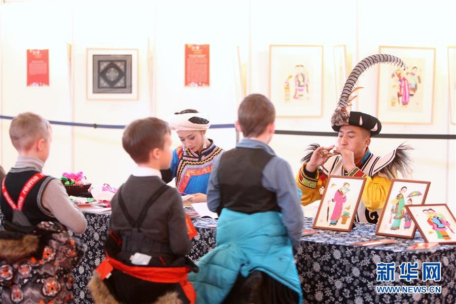 （新華全媒頭條&middot;出訪&middot;側(cè)記&middot;圖文互動）（4）你好老朋友！開啟新時代！&mdash;&mdash;習(xí)近平主席和普京總統(tǒng)引領(lǐng)中俄全面戰(zhàn)略協(xié)作伙伴關(guān)系邁入新時代